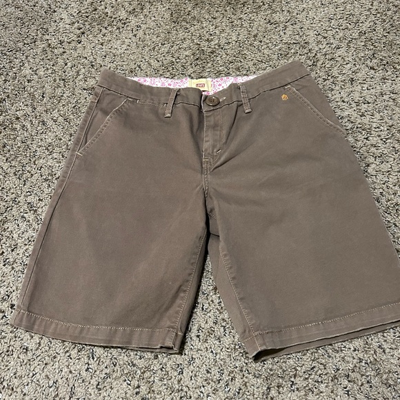 Levi’s Tab Twill Shorts - Picture 1 of 9